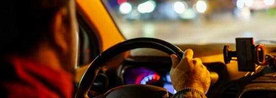 Безопасность на дороге: советы по вождению ночью